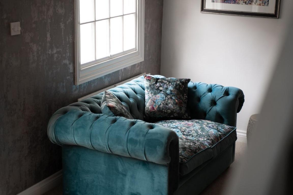 Perfectly Located Central Chester Town House -2Br Zewnętrze zdjęcie